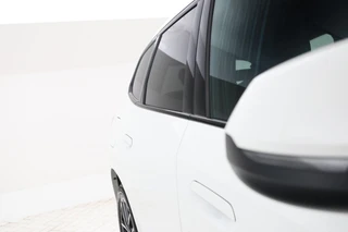 BMW iX1 eDrive20 67 kWh  M-sport, Stoelen, Virtual, Climate, / 13