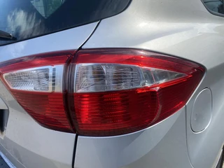 FORD C-Max 1.0 EcoBoost 100pk Ambiente / 9