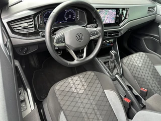 Volkswagen Polo 1.0 TSI DSG R-Line 110pk Adapt. Cruise | IQ light | 17 inch | Camera | Virtual | Carplay | Rijklaar incl. garantie / 10