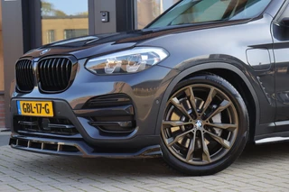 BMW X3 XDrive30e eDrive Edition | BTW | Dealer Onderhouden | Adaptive | Head-Up | Apple Carplay | Camera | Stoelverwarming | 86% / 24