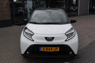 Toyota Aygo X PULSE APPLE/ANDROID 17''LM-VELGEN ALL-SEASON PRIVACY-GLASS CAMERA ADAP. CRUISE / 10