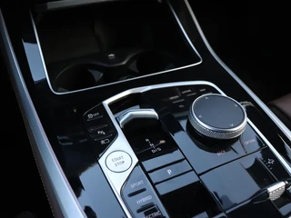 BMW X5 xDrive50e | M SPORT | LEDER | MEMORY | 360° CAMERA | H&K | CRUISE | NAVI | STOELVERW. | SOH 96.5% | / 29