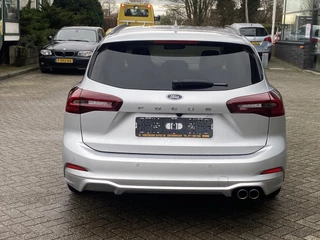 FORD Focus 1.0 EcoBoost Hybrid 125pk ST-Line / 6