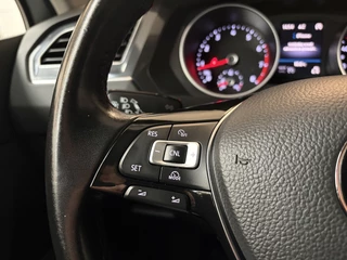Volkswagen Tiguan 1.4 TSI PDC V+A/CARPLAY/NAVI/CRUISE/TREKHAAK/HEAD-UP/ENZ / 11