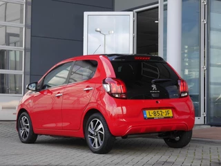 Peugeot 108 1.0 e-VTi Allure | Apple carplay | Achteruitrijcamera | Dab | Mistlampen | Zwart dak | Extra getint glas | Climate control | 5 deurs | Stuurwielbediening / 7