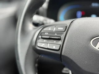Hyundai i10 1.0i Comfort Smart Navigatie + Camera / Airco / Cruisecontrol! / / 15