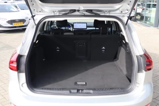Ford Focus Wagon 125PK HYBRID TITANIUM-X VIRTUAL-COCKPIT B&O AUDIO CLIMA P-SENSOREN 17"LMV LED CAMERA WINTERPACK NL-AUTO / 6