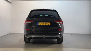 Skoda Kodiaq 1.5 TSI 150pk DSG Sportline Business Alcantara Stoelverwarming Trekhaak Camera Stoelverwarming / 7