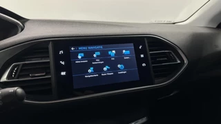 Peugeot 308 SW 1.2 PureTech Active Pack TREKHAAK NACI LM CARPLAY. / 42