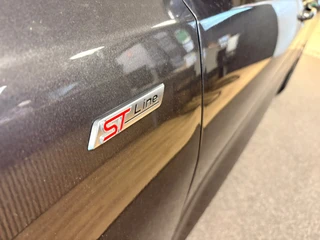 Ford Focus Wagon 1.0 EcoBoost Hybrid ST Line X automaat / Camera / cruise / stoel en stuurverwarming / 12