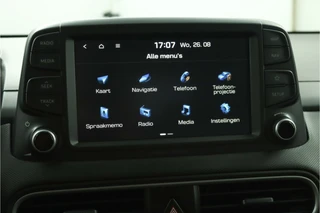 Hyundai Kona 1.0T Premium  - Elektrische Stoelen - Trekhaak - Stoelverwarming - Achteruitrijcamera - Climate Control - Apple Carplay/Android Auto - Virena Zekerheidspakket t.w.v. €895,- / 61