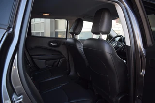 Jeep Compass 1.4 MultiAir Limited | Trekhaak | Leer | Beats | Memory | Camera / 24