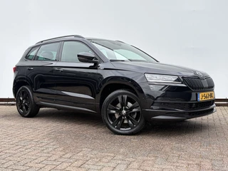 Škoda Karoq 1.5 TSI ACT Sportline Business Trekhaak Adap.Cruise Camera Stoelverw Orig.NL Voll.Onderhouden! / 2