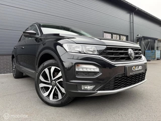 Volkswagen T-Roc 1.5 TSI DSG Active CLIMA*CARPLAY*PDC*STOELVERW / 13