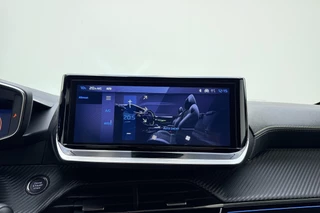 Peugeot 208 1.2 Hybrid 145 e-DCS6 GT | Climate & Cruise Control | Achteruitrij camera | AppleCarplay/Android Auto | / 26