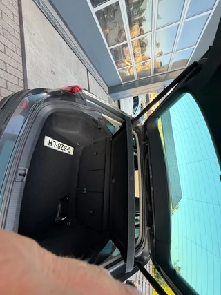 Volkswagen Tiguan 1.5 TSI ACT Highline Business R / Pano / 2x Massage / ACC / Trekhaak / Zeer kompleet ! / 40
