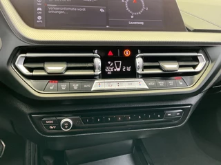 BMW 2 Serie Gran Coupé 218i M Sport Edition Pano.dak HUD Stoelverw. Carplay Alpinweiß DAB LED / 36