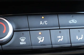 Opel Grandland X 1.2 Turbo Ultimate | Cruise | Airco | Trekhaak | Sensoren | LM Velgen / 20