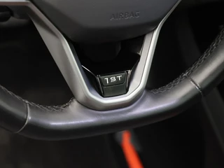 Volkswagen ID.4 First Max 77 kWh | Stoel/Stuurverwarming | Panorama dak | IQ Light | 360 Camera | Adaptive cruise | 21 Inch / 22