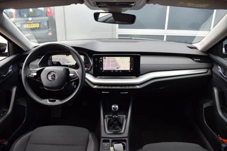 Skoda Octavia Combi 1.0 TSI Business Edition | Apple CarPlay | Cruise | Climate / 12