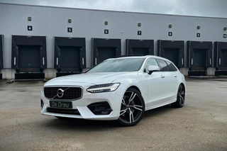 Volvo V90 2.0 T4 R-DESIGN | POLESTAR 210pk | PANORAMA | TREKHAAK | STANDKACHEL | CAMERA