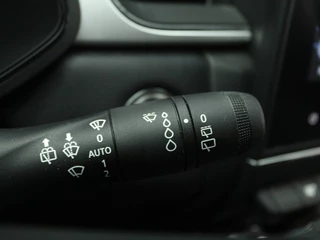 Renault Captur 1.0 TCe 90 techno All season | Camera | Navigatie | Cruise con / 27