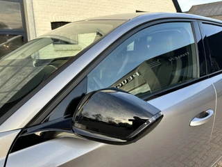 Peugeot 308 SW 1.2 Turbo 130 PK Allure | Automaat | Trekhaak 1400 KG | Navigatie | 360 Graden HD Camera | Full LED Verlichting | Cruise Control | Keyless Entry | Dode Hoek Detectie | Adaptieve Cruise Control | Digitaal Dashbord | 17" Lichtmetalen Velgen | / 40