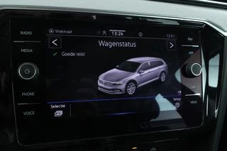 Volkswagen Passat Variant 1.6 TDI Comfort Business  Automaat, Navigatie, Apple carplay, Climate, / 29