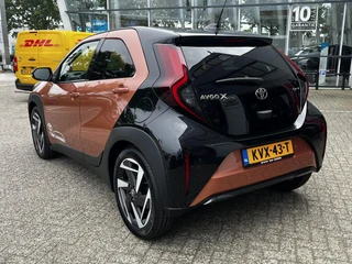 Toyota Aygo X Hybrid 115 envy STOELVERWARMING PARK-SENSOR APPLE/ANDROID KEYLESS / 4