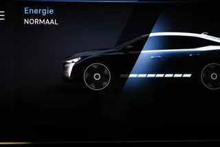 Peugeot e-408 GT 58 kWh | NIEUW | PANORAMADAK | STUURVERWARMING | MASSAGE | DAB | APPLE | 360 CAMERA / 7