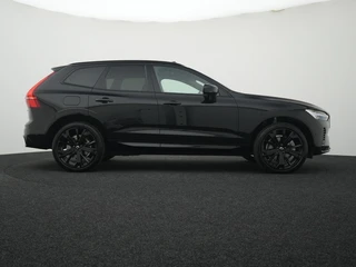Volvo XC60 2.0 T6 AWD + Black Edition 350PK Pano | Trekhaak / 13