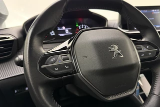 Peugeot 208 1.2 PureTech Blue Lease Active 75 PK | Handgeschakeld | Airco | Navigatie | Parkeersensor | Cruise Control | Licht Metalen Velgen | Camera | 1e eigenaar / 20