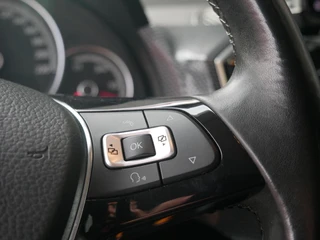 Volkswagen Up! 1.0 BMT high up! 85PK Cruise| BT| Camera| NL Auto / 15