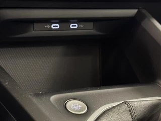 Volkswagen Golf 1.5 TSI Style | Pano | Navi | Winterpakket | ACC | Virtual Cockpit | PDC ( Vestiging - Nieuwegein ) / 27