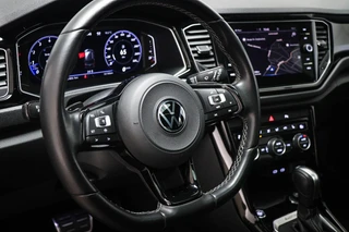 Volkswagen T-Roc 2.0 TSI 4Motion R | PANORAMADAK | BEATS | AKRAPOVIC UITLAAT | CAMERA | TREKHAAK / 35