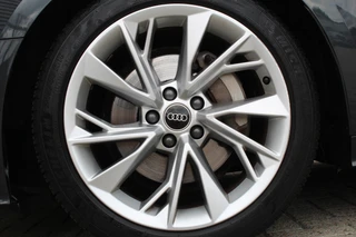 Audi A5 Sportback 40 TFSI S edition  | Virtual | Massage | Camera | BLIS / 8
