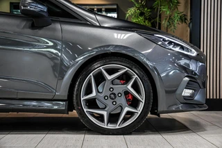 Ford Fiesta 1.5 EcoBoost ST-3 Performance|Recaro|B&O|Carplay|Winterpakket|Camera| / 18