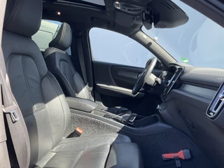 Volvo XC40 1.5 T4 Recharge R-Design Pano Leer H/K Camera Stoel/Stuurverw Led Carplay Plug-in PHEV / 28