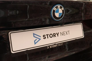 BMW iX3 High Executive 80 kWh Automaat  / Driving Assistant Professional / SOH 97% / Live Cockpit Professional / Trekhaak / Panoramadak / Adaptief Onderstel / Leder / Harman Kardon / Shadow Line / Head-Up Display / Adaptieve LED-koplampen / DAB / 20 Inch / 13