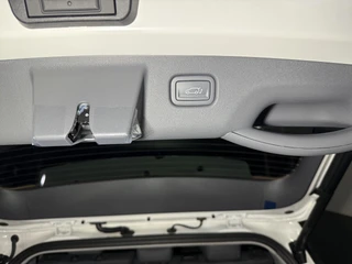 KIA Ev3 81,4 kWh 204pk Plus Advanced / 19