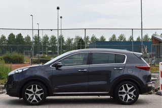 Kia Sportage 1.6 T-GDI 4WD GT-Line First Edition 177 PK  | NL-Auto | Camera | DAB | Nav | Leder | Keyless | Trekhaak | 4-Seasons / 2
