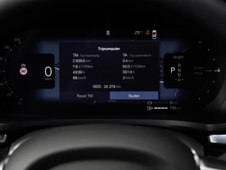 Volvo V60 T6 AWD Ultra Bright / 10