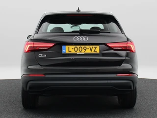 Audi Q3 45 TFSi 245 Pk e Business Edition | Cruise Control | Climatronic | Navigatie | CarPlay | 18 Inch | 160.524 Km !! / 8