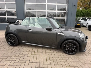 MINI Cooper S Cabrio 1.6 Chili Works / Harman & Kardon / Leder / Cruise / NL met NAP ! / 41