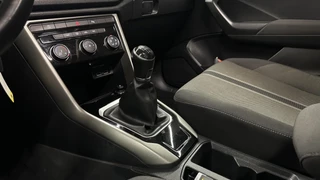 Volkswagen T-Roc 1.0 TSI Style Business PANO LM TREKHAAK DAB CRUISE. / 49