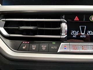 BMW 3 Serie 318i Executive  Navigatie Clima Cruise PDC LM 157 PK! 24 Maanden garantie* (Vraag naar de voorwaarden) / 17