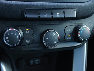 Kia Ceed 1.0 T-GDi ComfortPlusLine Navigator Trekhaak, 2e Eigenaar, Cruise Control, Carplay/Android Auto, Achteruitrijcamera, Airco / 23