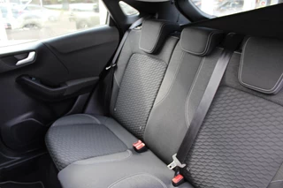 Ford Puma 125PK HYBRID TITANIUM WINTERPACK AD-CRUISE STOEL-MASSAGE BLISS DRAADLOZE TEL. LADER / 25