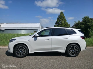 BMW X1 xDrive25e / M sport Pano / 360' / Leder / Memory / 42