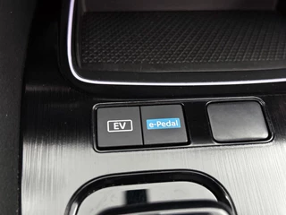 Nissan X-Trail 1.5 e-Power N-Connecta PANORAMADAK | 360° CAMERA | AD-CRUISE | CARPLAY & NAVI / 12